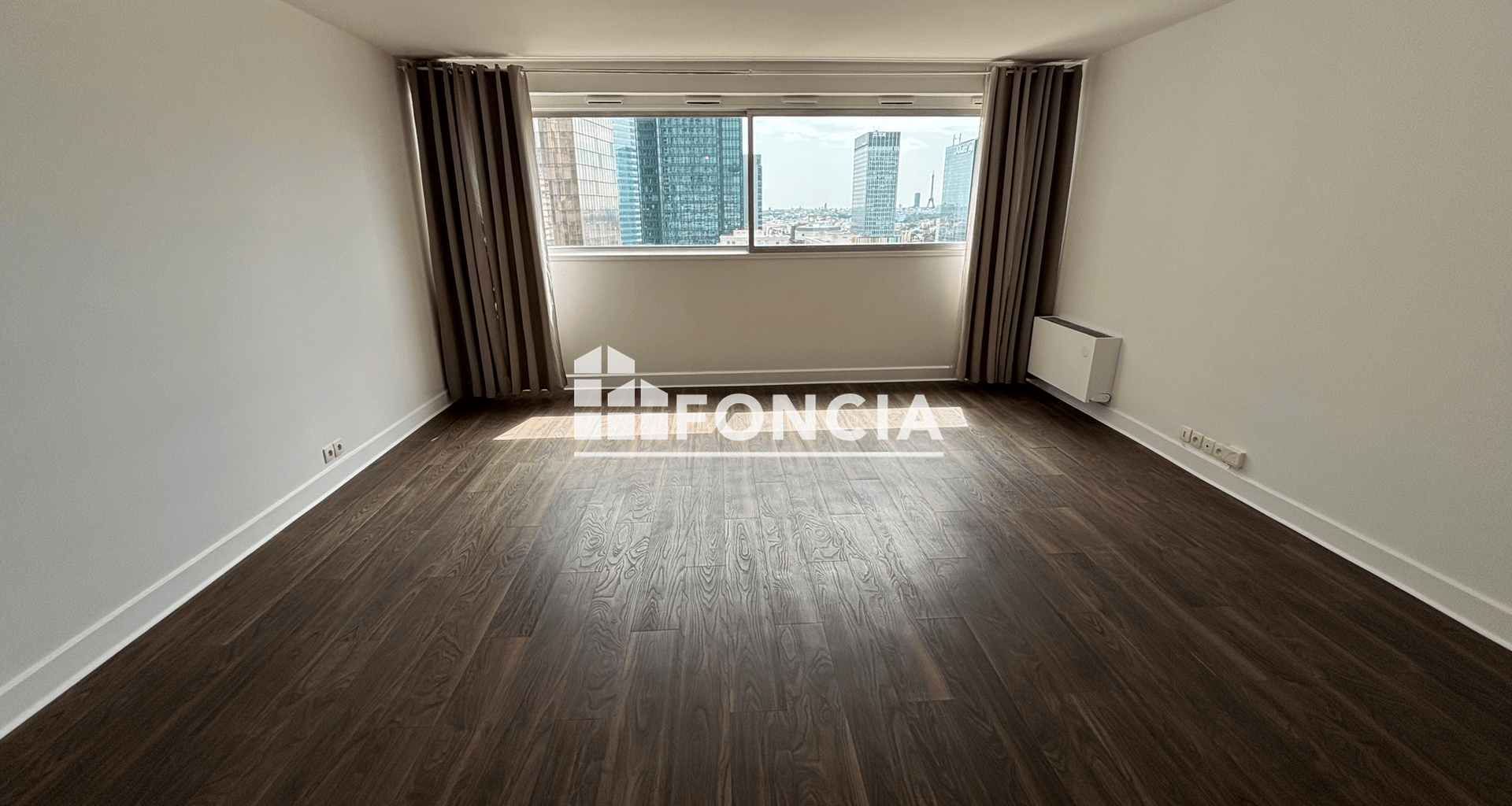 Appartement 3 pièces (75 m²) à louer - Courbevoie (92400)