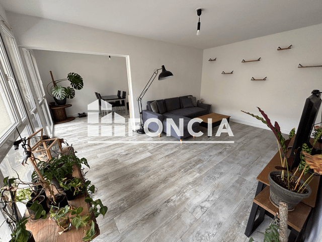 Appartement meublé 4 pièces (73.74 m²) à louer - Vandoeuvre Les Nancy (54500)