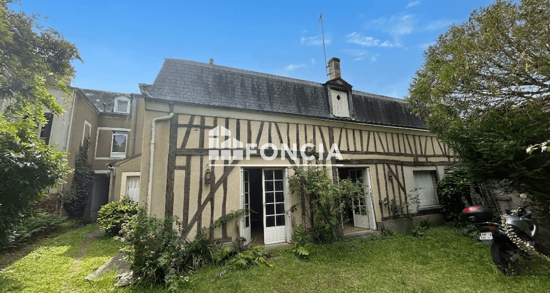 Maison 11 pièces (247 m²) à vendre - Le Mans (72000)