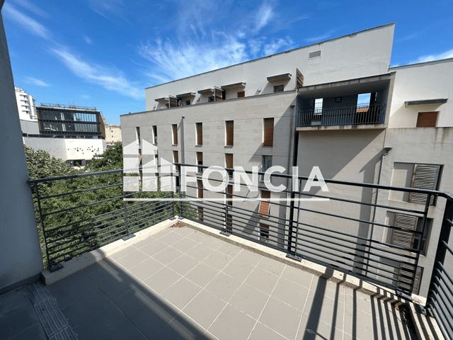 Appartement 4 pièces (81 m²) à louer - Marseille 1ᵉʳ (13001)