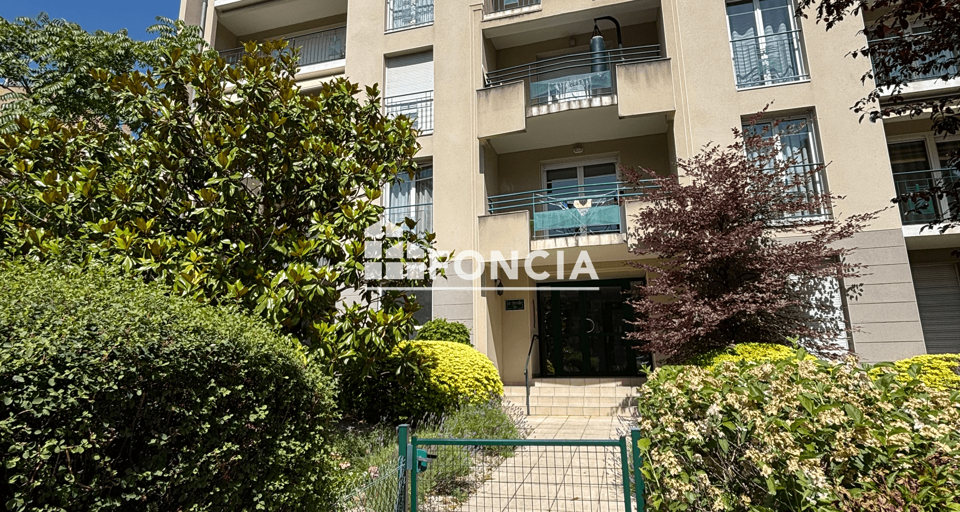 Studio (28.57 m²) à vendre - Royat (63130)