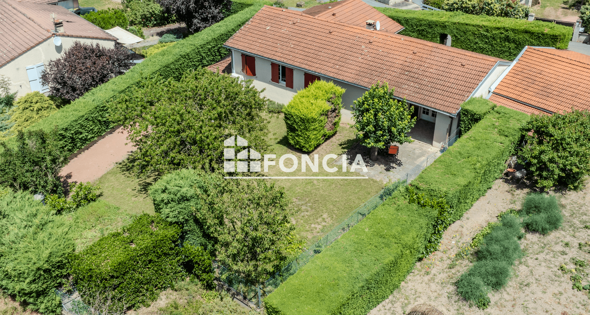 Maison 6 pièces (120 m²) à vendre - Ouches (42155)