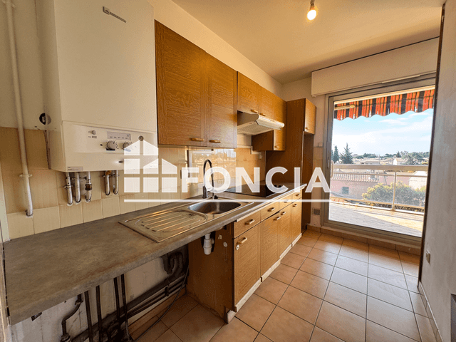Appartement 2 pièces (44.6 m²) à louer - La Londe Les Maures (83250)