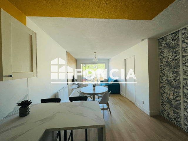 Appartement meublé 2 pièces (45 m²) à louer - Aix Les Bains (73100)
