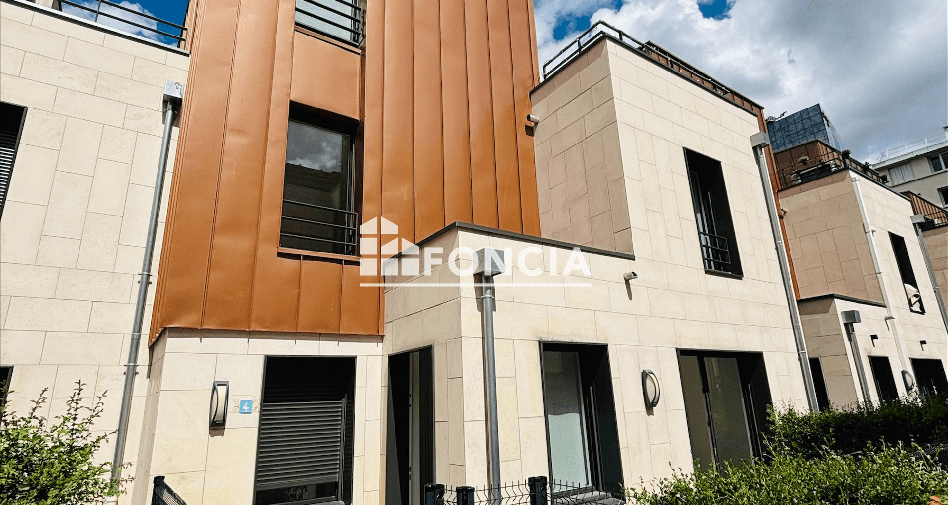Maison 4 pièces (110.01 m²) à louer - Clichy (92110)
