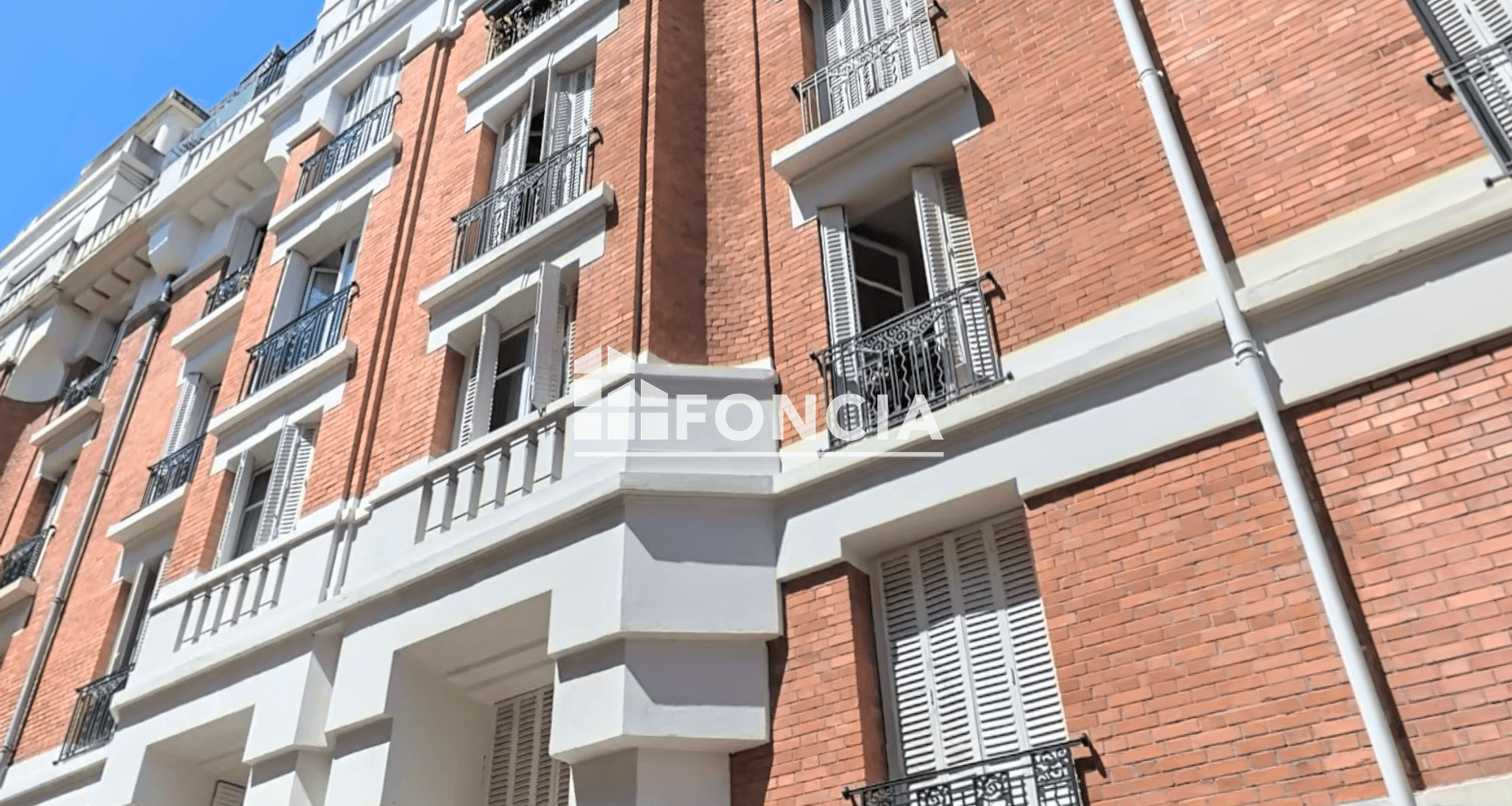 Studio (10.06 m²) à vendre - Asnières-sur-seine (92600)