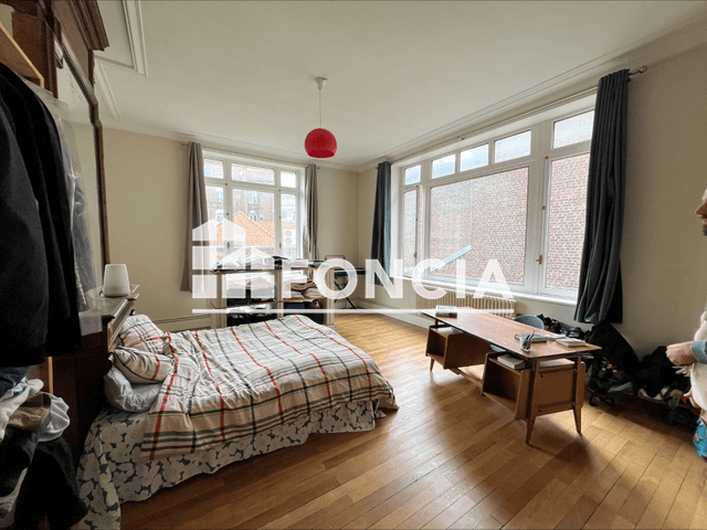Appartement 3 pièces (125.03 m²) à louer - Lille (59000)