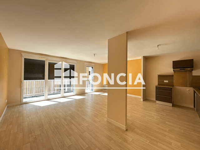 Appartement 3 pièces (78.52 m²) à louer - Le Petit-quevilly (76140)
