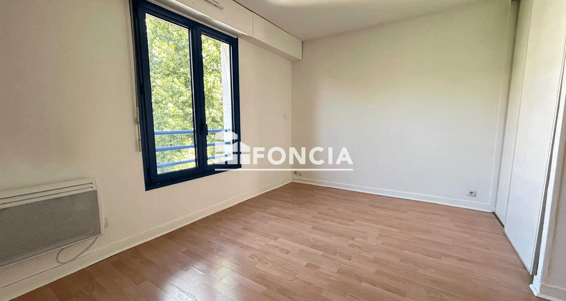 Appartement 2 pièces (49.76 m²) à louer - Issy-les-moulineaux (92130)