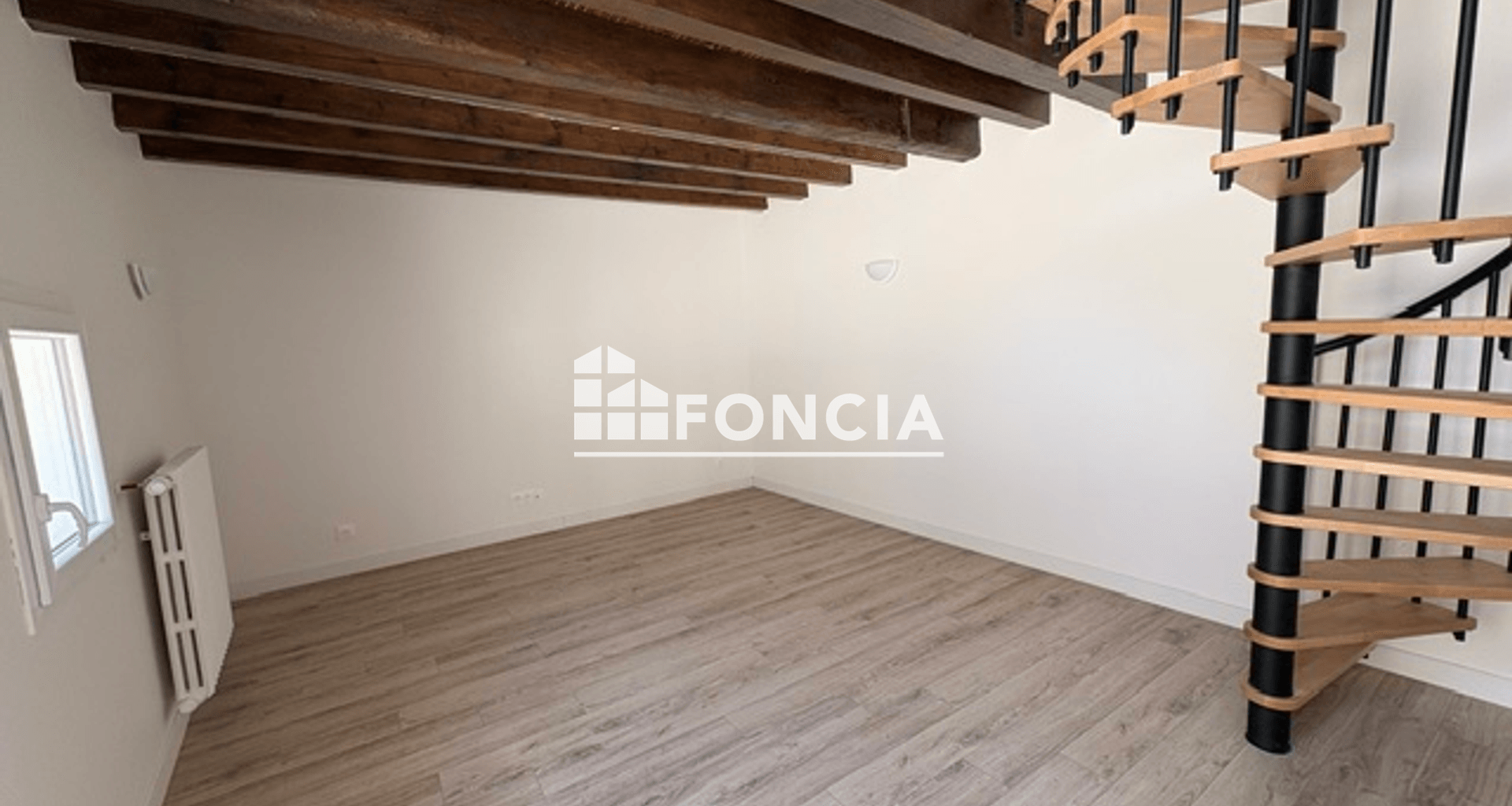 Appartement 2 pièces (48.9 m²) à louer - ÉRagny (95610)