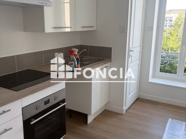 Appartement 2 pièces (49.8 m²) à louer - Chateau Thierry (02400)
