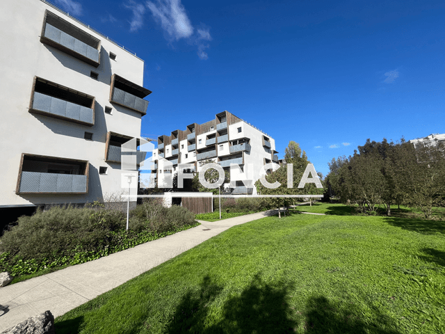 Appartement 3 pièces (66.5 m²) à louer - Begles (33130)