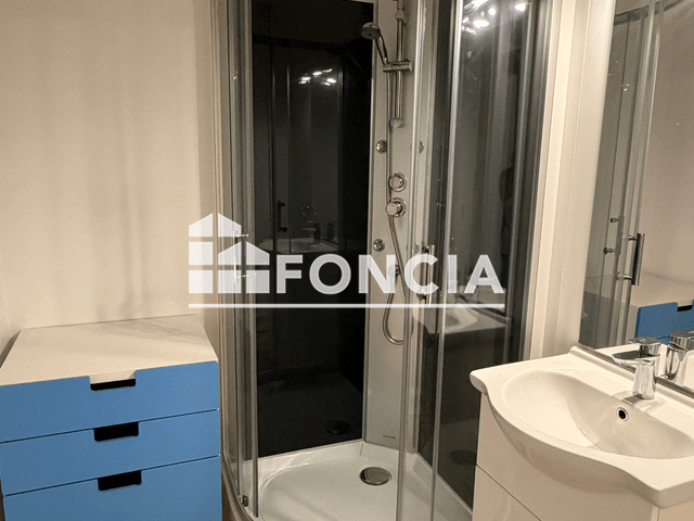 Appartement 5 pièces (105.6 m²) à louer - Bourgoin-jallieu (38300)