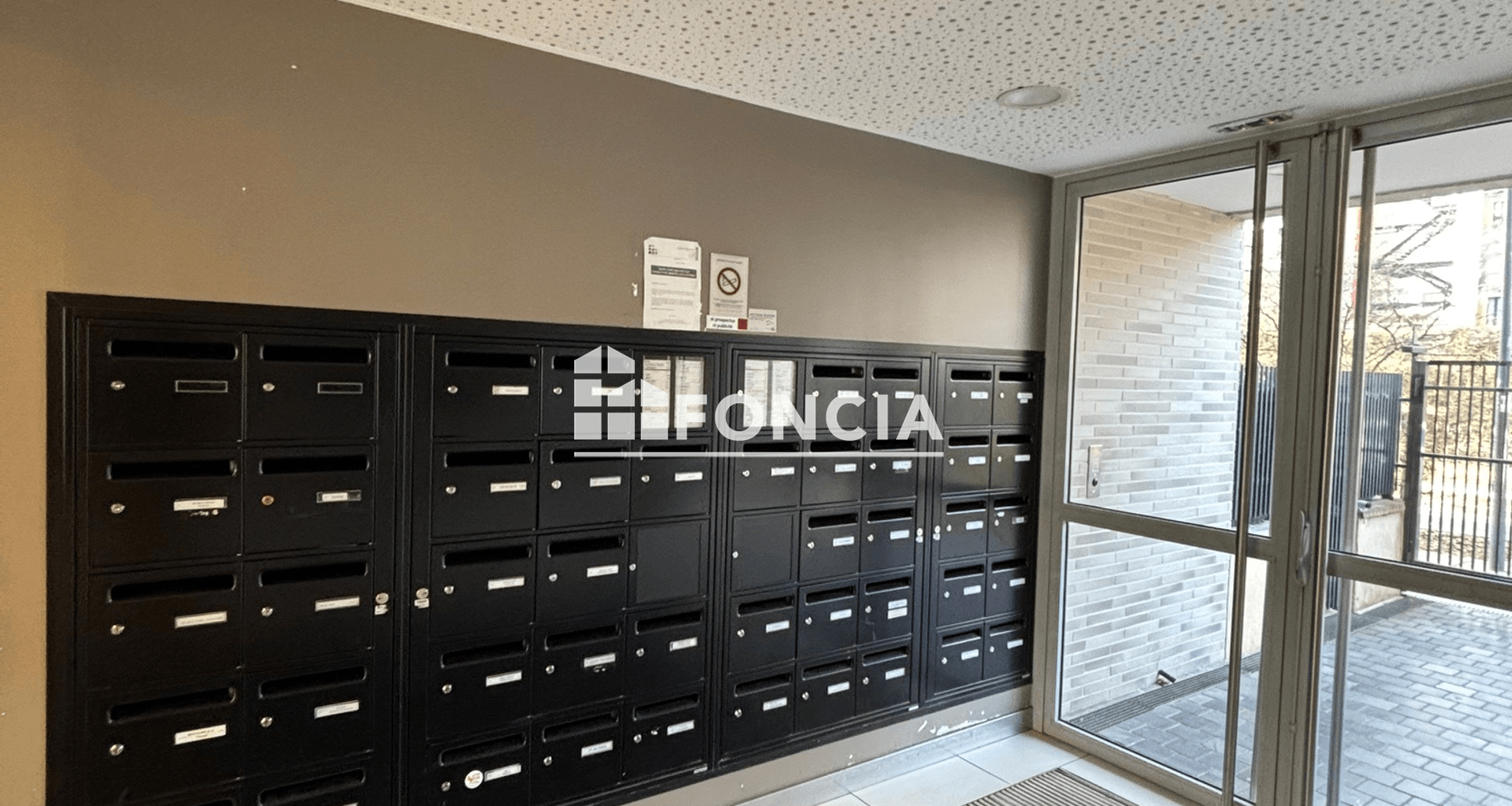 Studio (31.8 m²) à louer - Asnières-sur-seine (92600)