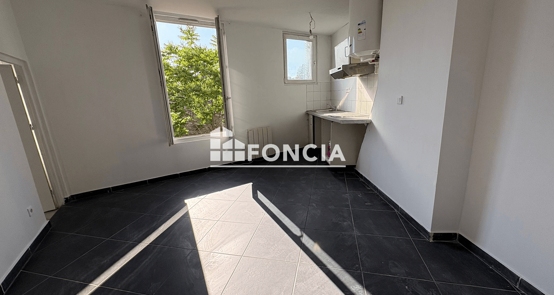 Appartement 2 pièces (35 m²) à vendre - Saint-ouen-sur-seine (93400)