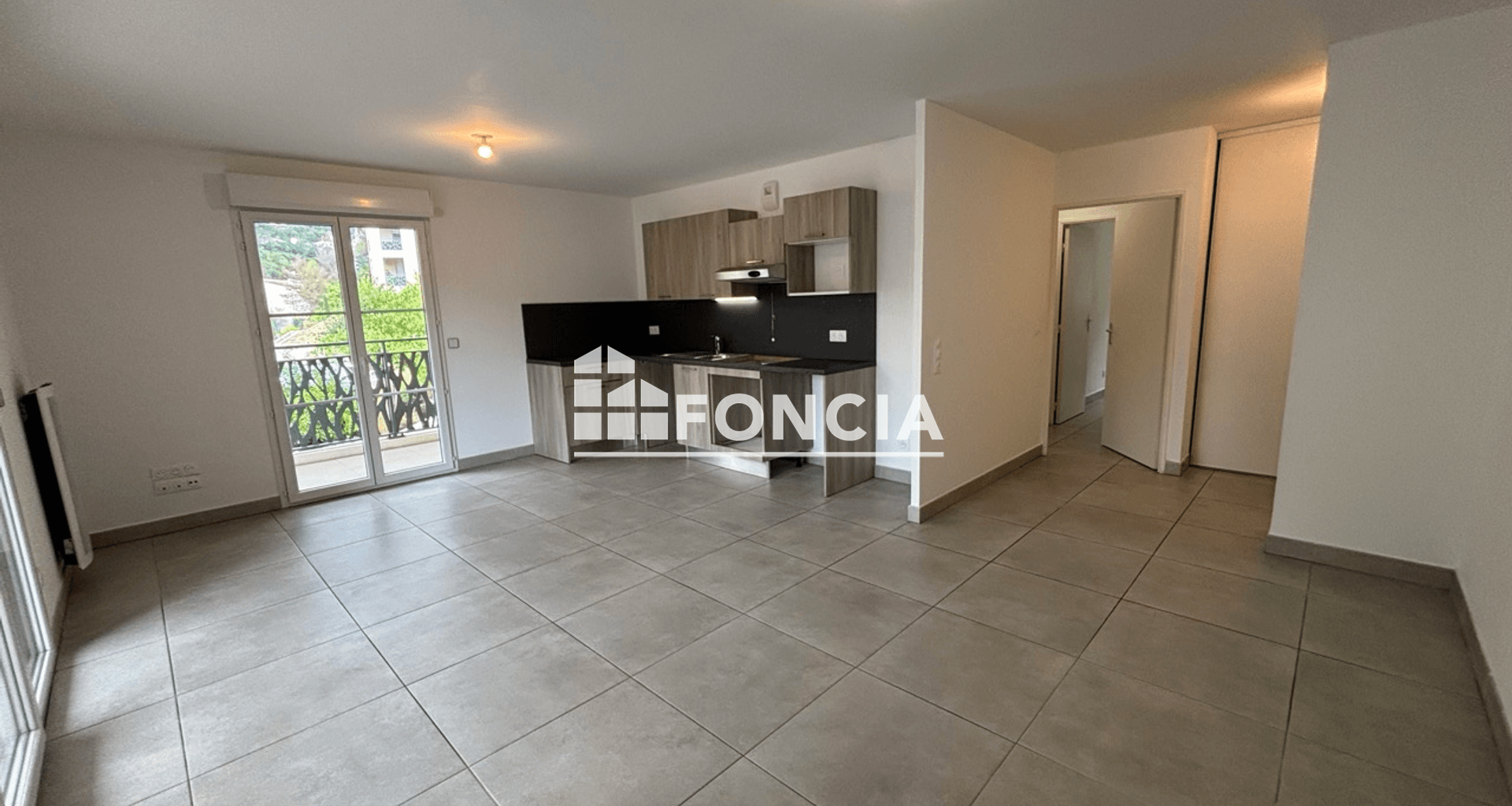 Appartement 3 pièces (64 m²) à vendre - Menton (06500)