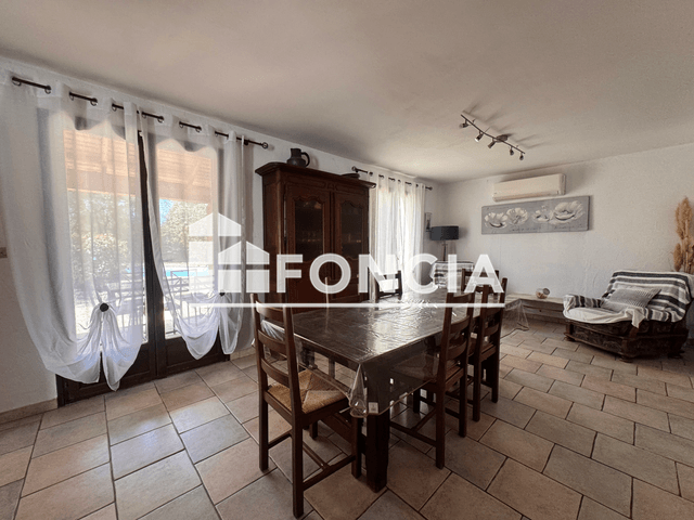 Maison 6 pièces (118.3 m²) à louer - Sollies-pont (83210)