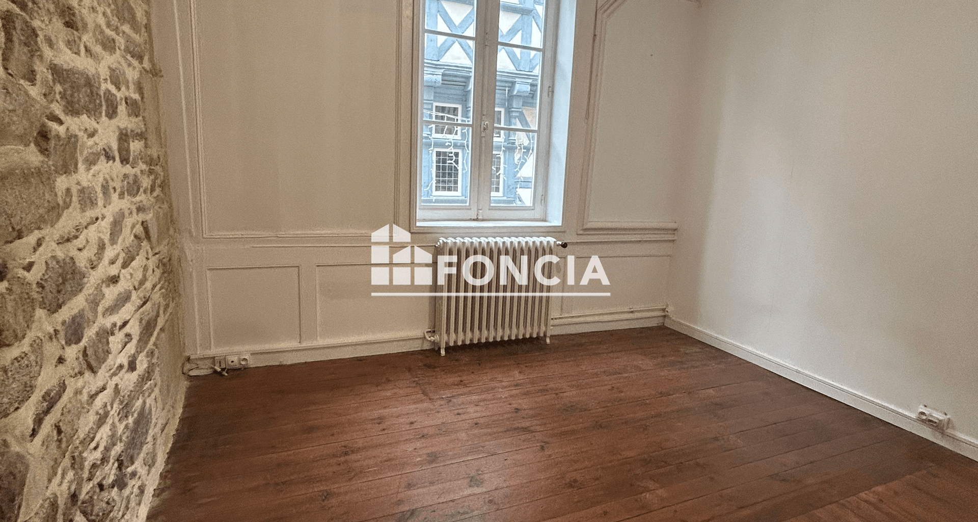 Appartement 2 pièces (78.82 m²) à louer - Quimper (29000)