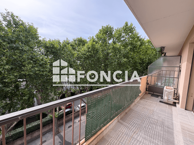 Appartement 5 pièces (102.69 m²) à louer - Nimes (30900)