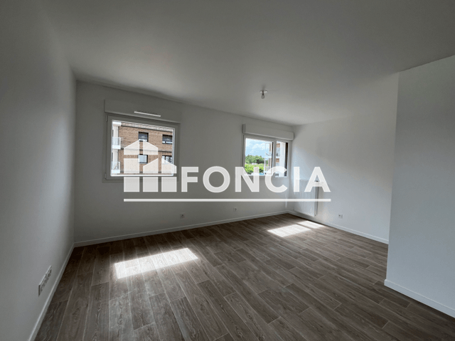 Appartement 3 pièces (65.87 m²) à louer - Laval (53000)
