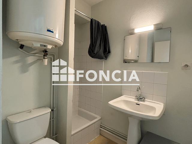 Studio (18.35 m²) à louer - La Roche Sur Yon (85000)