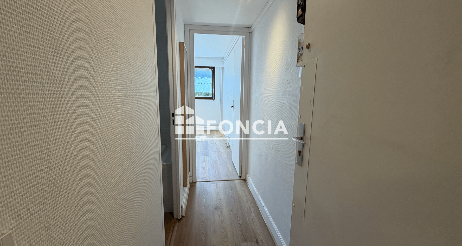 Studio (17.87 m²) à louer - Noisy-le-roi (78590)