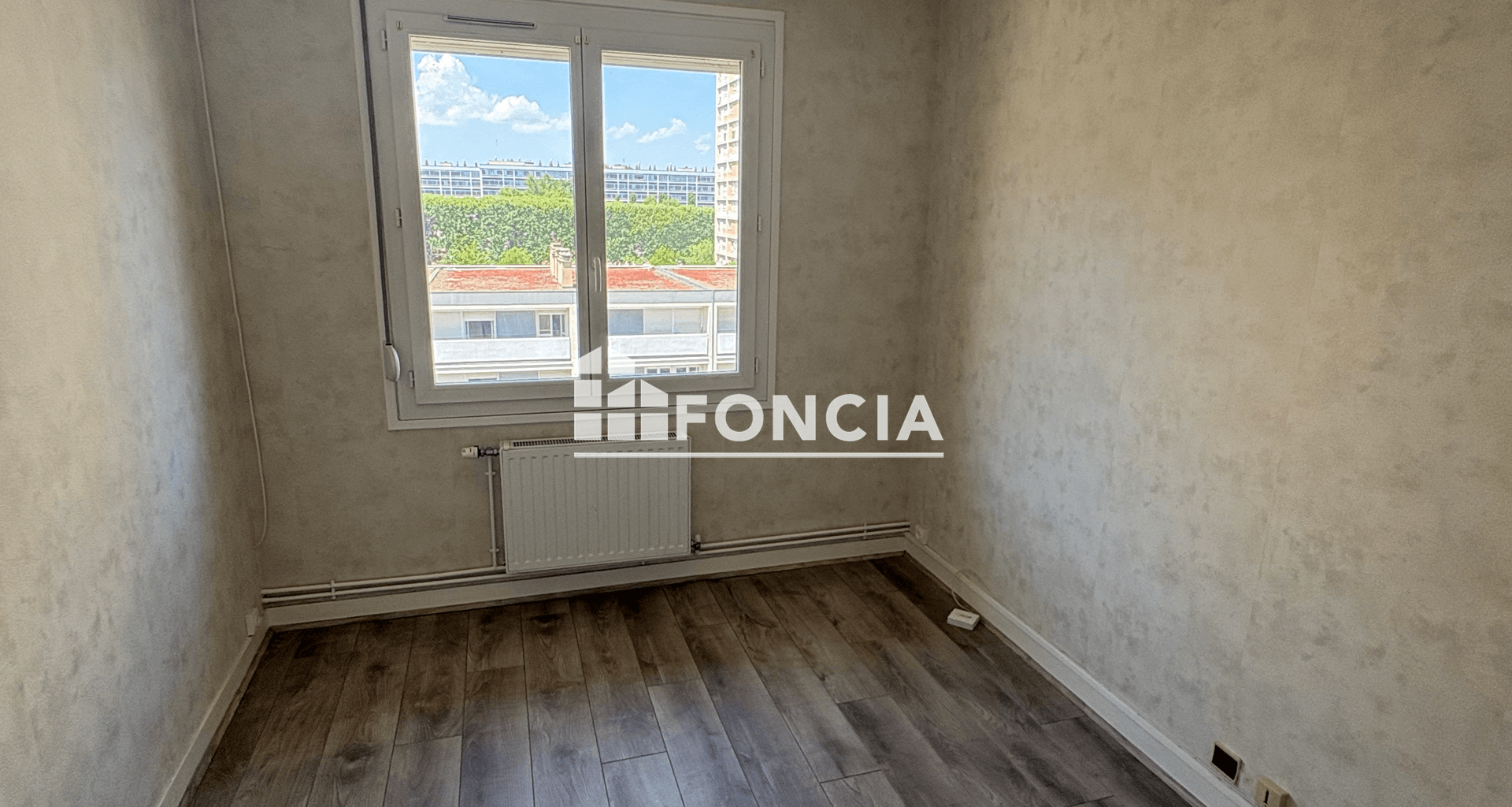 Appartement 2 pièces (46.79 m²) à louer - Roanne (42300)