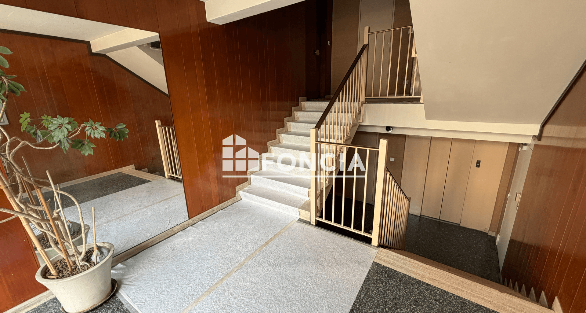 Appartement 3 pièces (80.7 m²) à louer - Viroflay (78220)