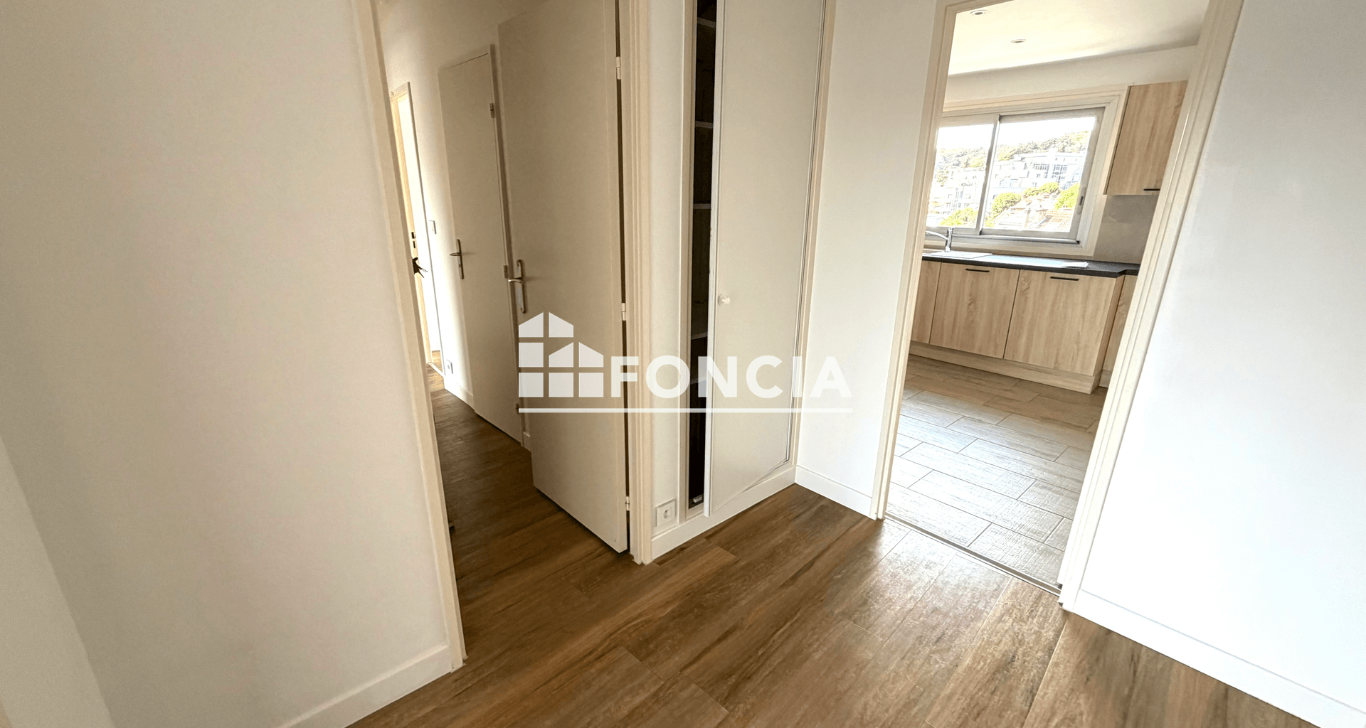 Appartement 3 pièces (80.7 m²) à louer - Viroflay (78220)