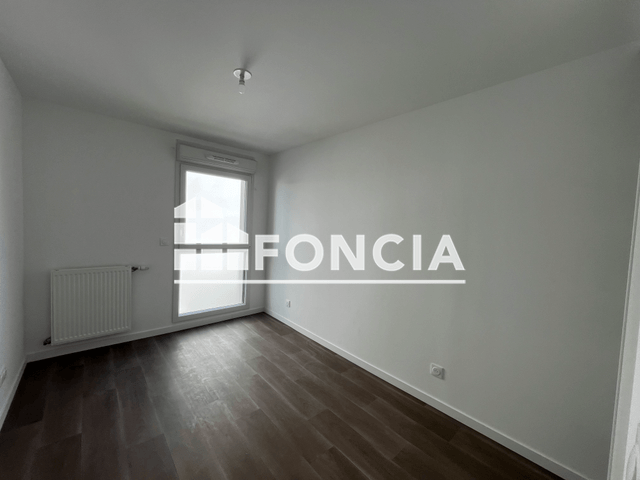 Appartement 3 pièces (64.44 m²) à louer - Laval (53000)