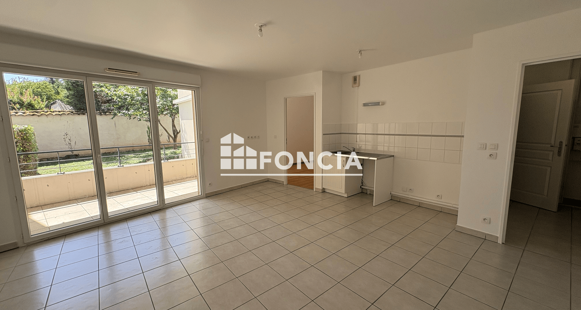 Appartement 2 pièces (44.19 m²) à louer - Saint-laurent-de-mure (69720)