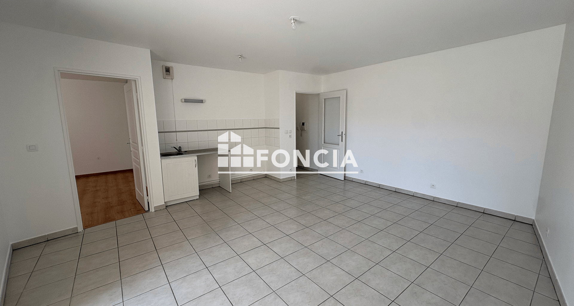 Appartement 2 pièces (44.19 m²) à louer - Saint-laurent-de-mure (69720)