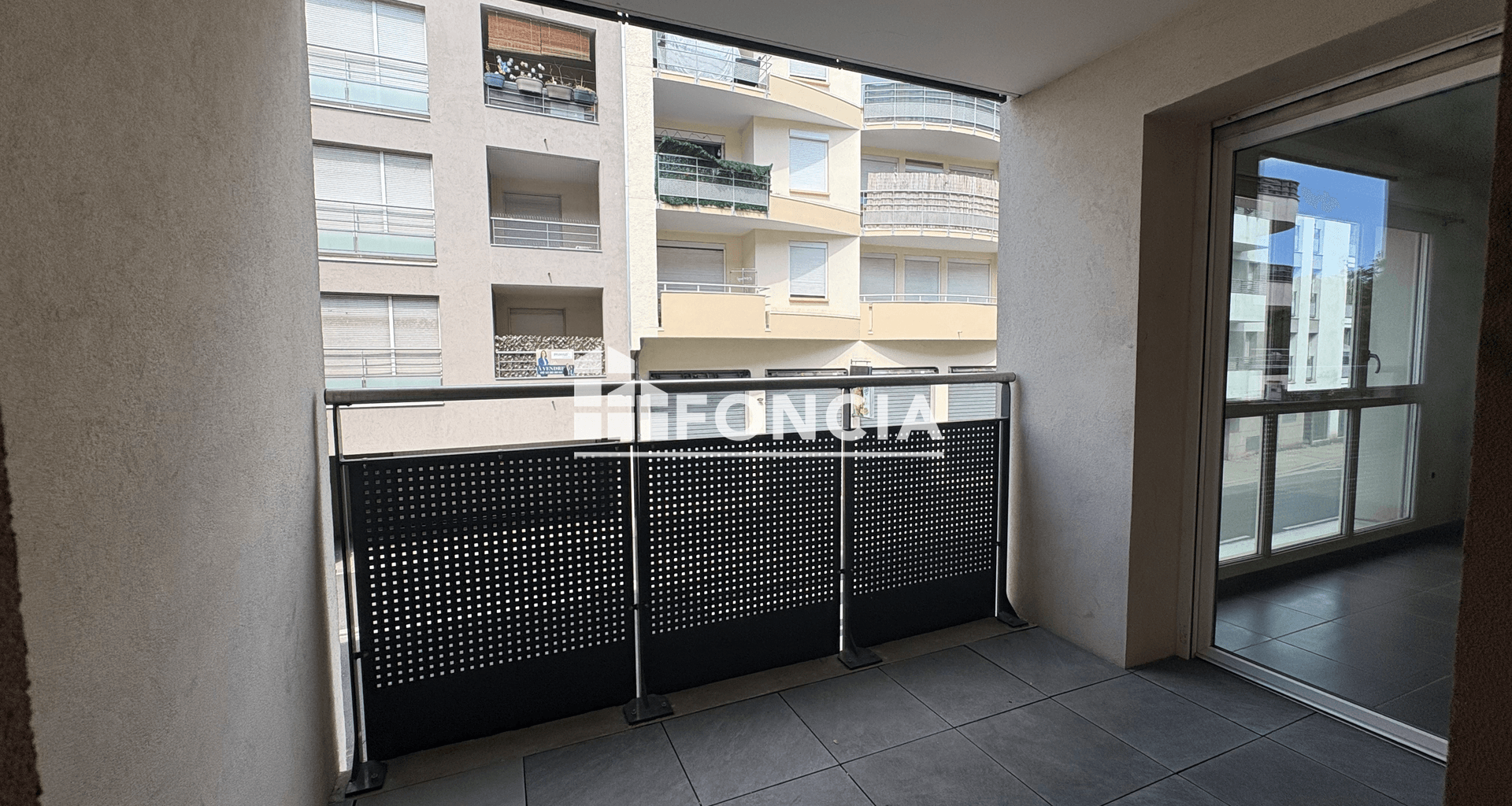 Appartement 2 pièces (42.57 m²) à louer - Meyzieu (69330)
