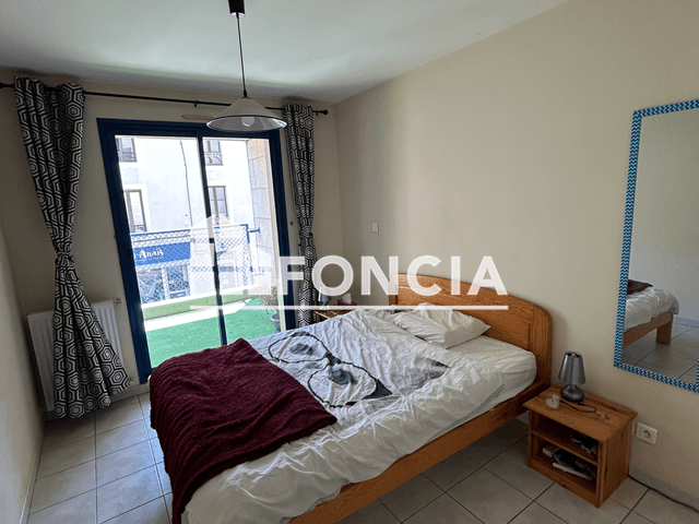 Appartement meublé 2 pièces (39.6 m²) à louer - La Roche Sur Yon (85000)