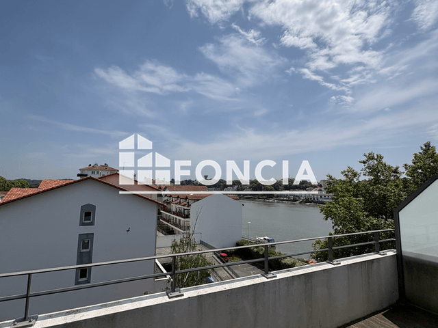Appartement 4 pièces (94 m²) à louer - Bayonne (64100)