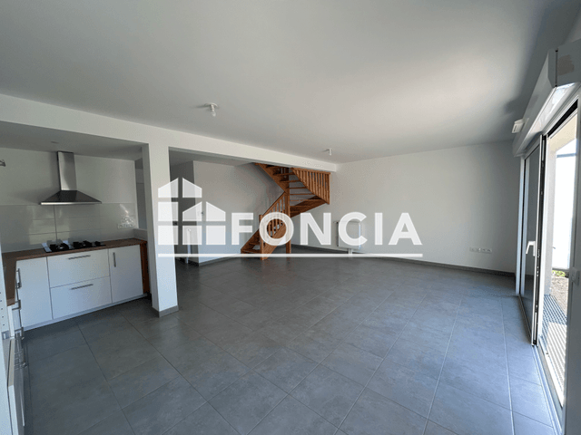Maison 4 pièces (84.31 m²) à louer - Vannes (56000)