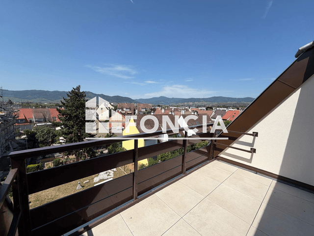 Appartement meublé 4 pièces (85.44 m²) à louer - Colmar (68000)