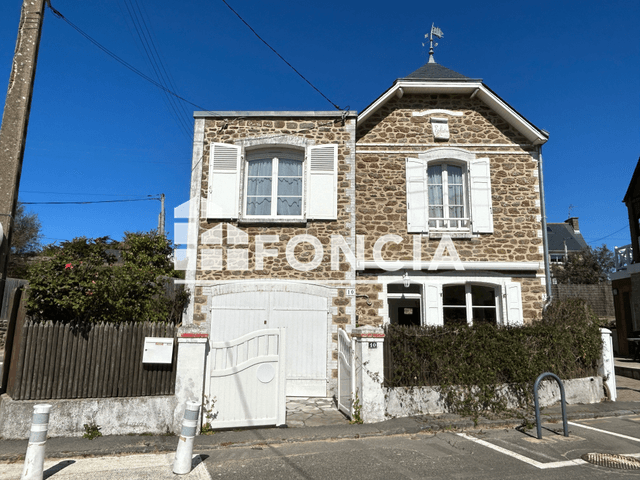 Maison 6 pièces (95.35 m²) à louer - Saint Malo (35400)