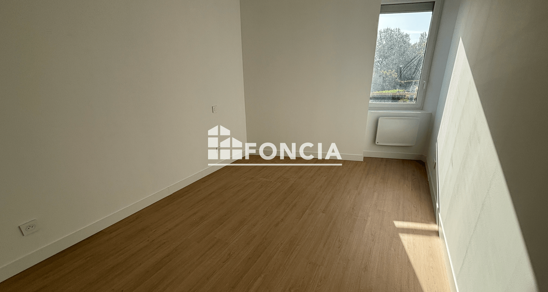 Appartement 4 pièces (90 m²) à louer - Soyons (07130)