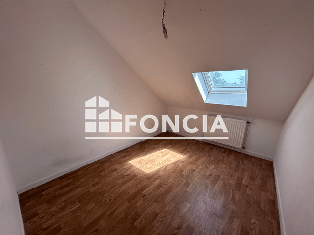 Appartement 4 pièces (59.6 m²) à louer - La Roche Sur Yon (85000)