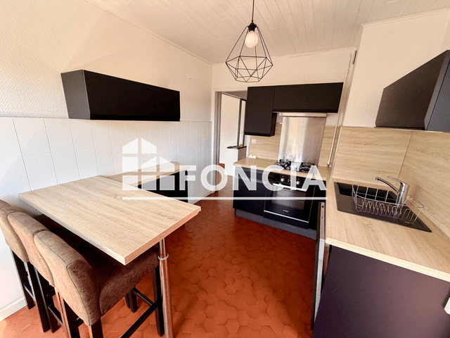 Appartement 4 pièces (71 m²) à louer - Bourgoin-jallieu (38300)