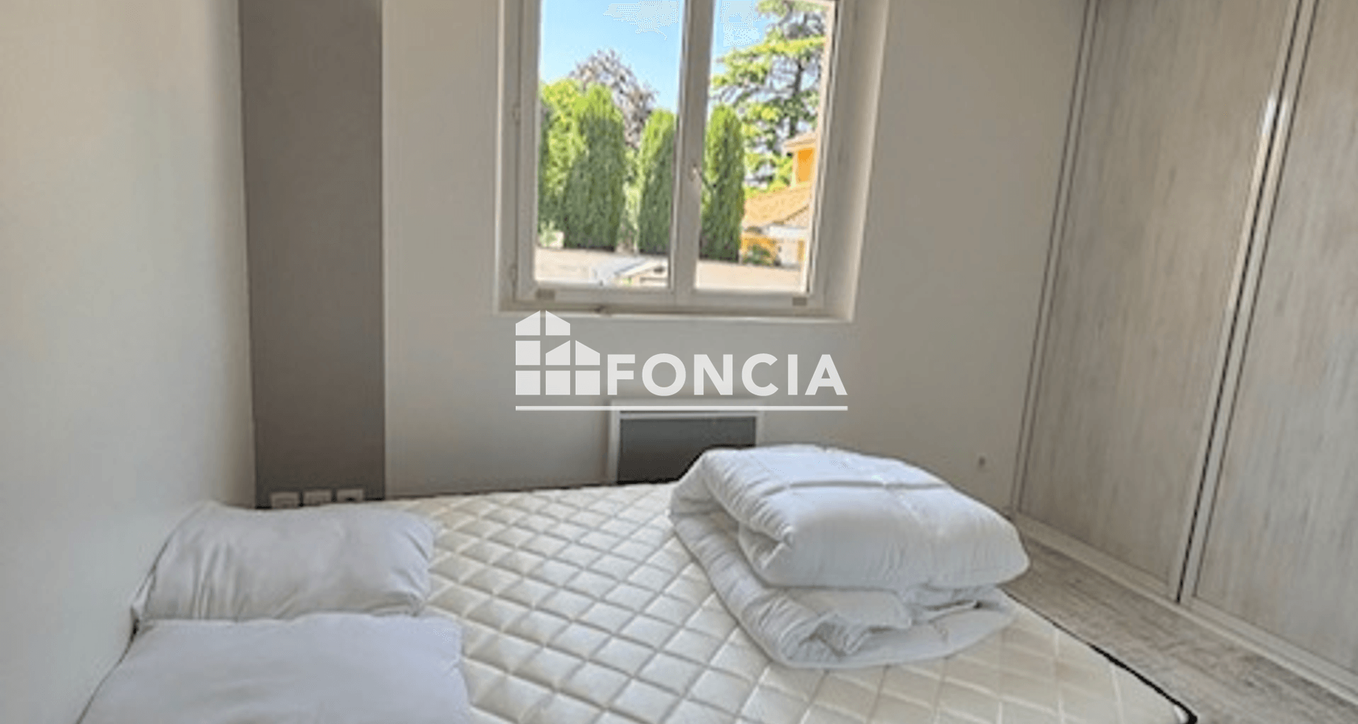 Appartement meublé 3 pièces (52.04 m²) à louer - Saint-bonnet-de-mure (69720)