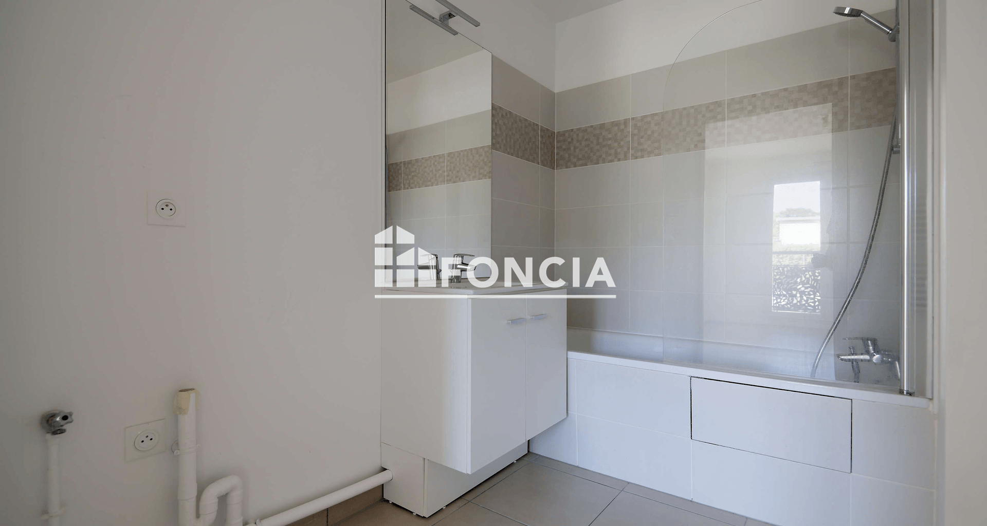 Appartement 2 pièces (42 m²) à vendre - Dammarie-les-lys (77190)