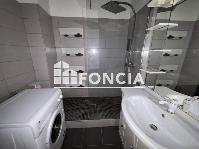 Studio meublé (23.2 m²) à louer - Bormes (83230)