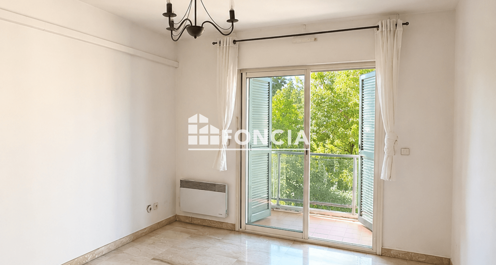 Appartement 2 pièces (34 m²) à vendre - Nîmes (30900)