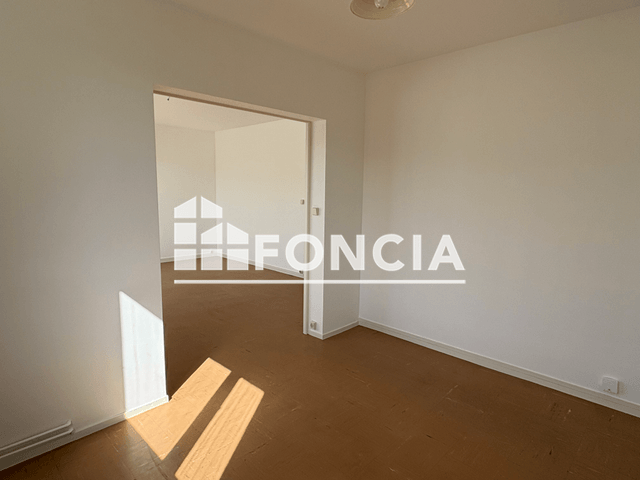 Appartement 4 pièces (66.1 m²) à louer - Orleans (45100)