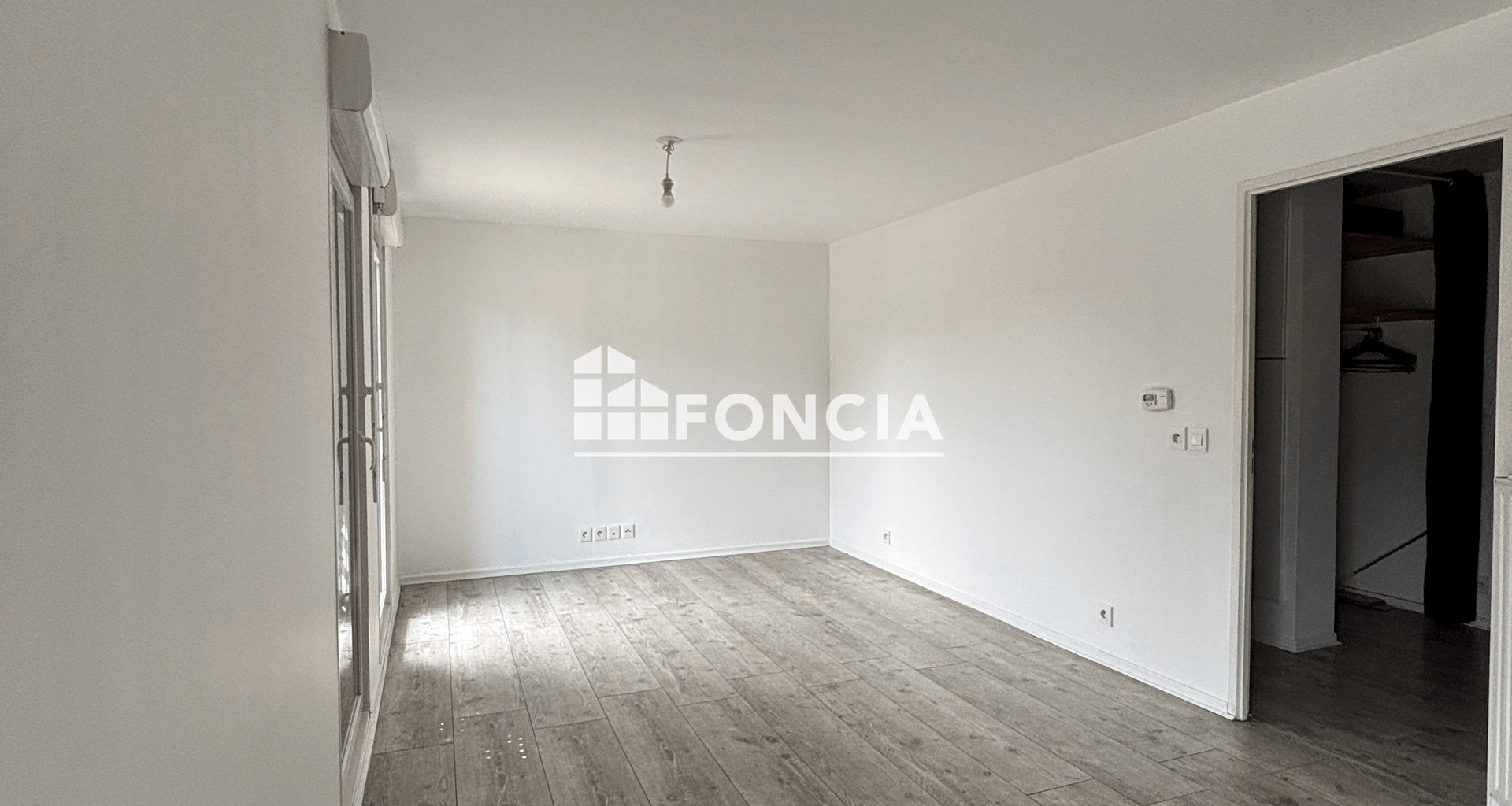 Studio (30.37 m²) à louer - Stains (93240)