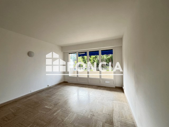 Appartement 2 pièces (53 m²) à louer - Cannes (06400)
