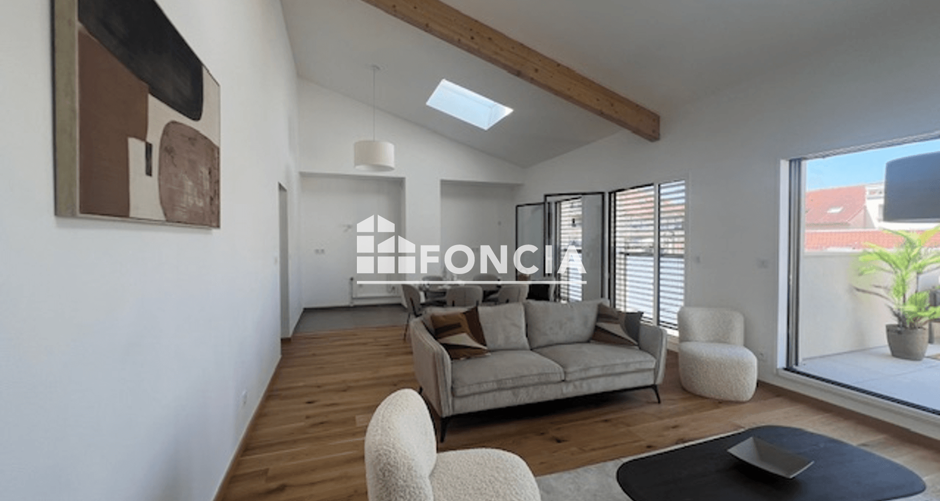 Appartement 5 pièces (107 m²) à vendre - Villeurbanne (69100)