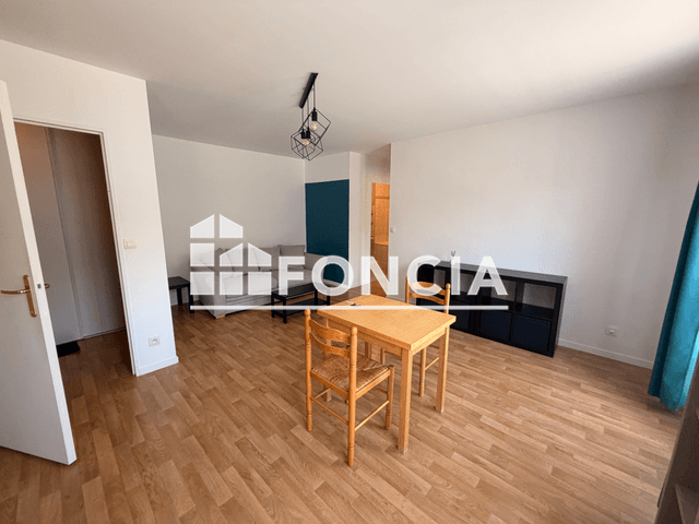 Appartement meublé 2 pièces (51 m²) à louer - Amiens (80000)